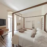 Meteoron Luxury