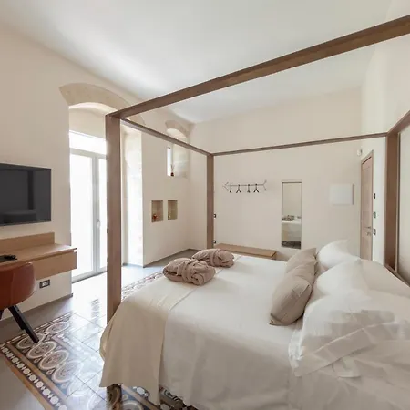Meteoron Luxury