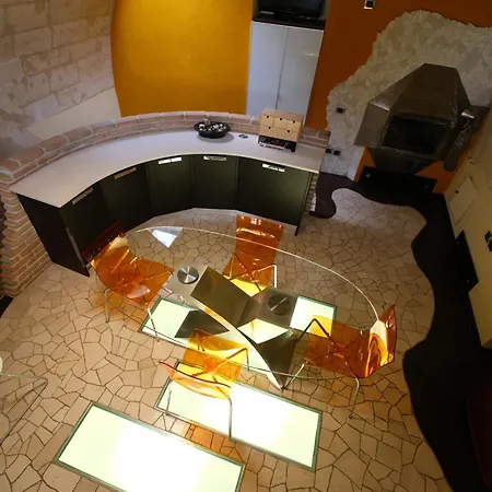 Meteoron Luxury Matera