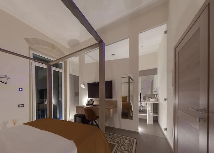 Meteoron Luxury ماتيرا